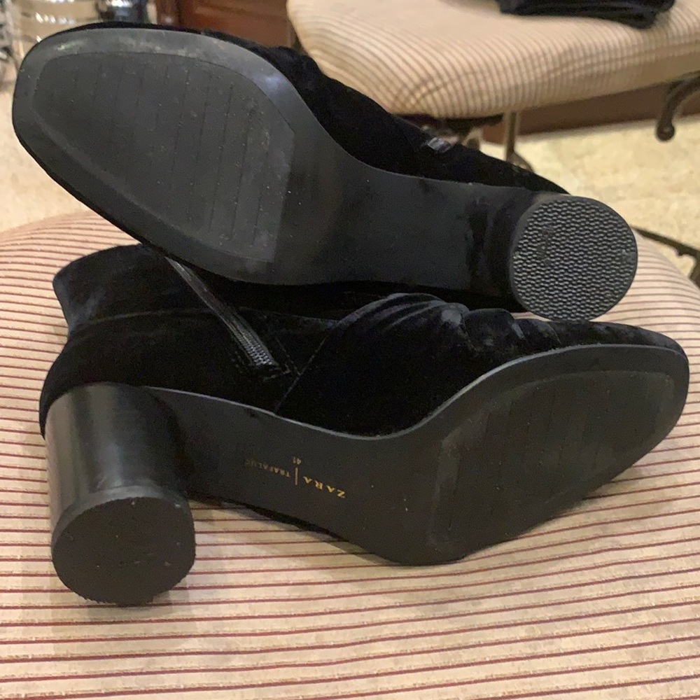 Zara Black Velvet Bow Knot Ankle Booties size 41 - Picture 9 of 9